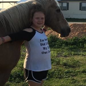 Meet your Posher, Elyssa